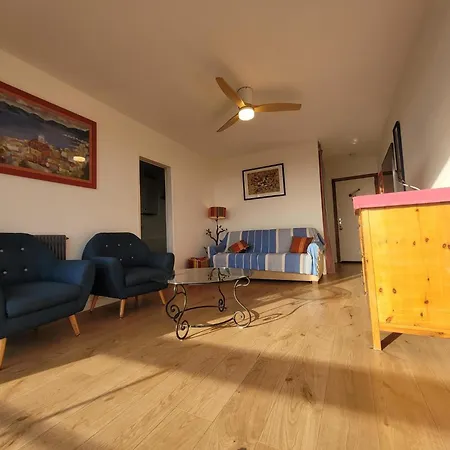T3 Vue Sur Mer, Renové à Neuf, 4 à 6 Pers,65 M2-500 M De La * Argelès-sur-Mer